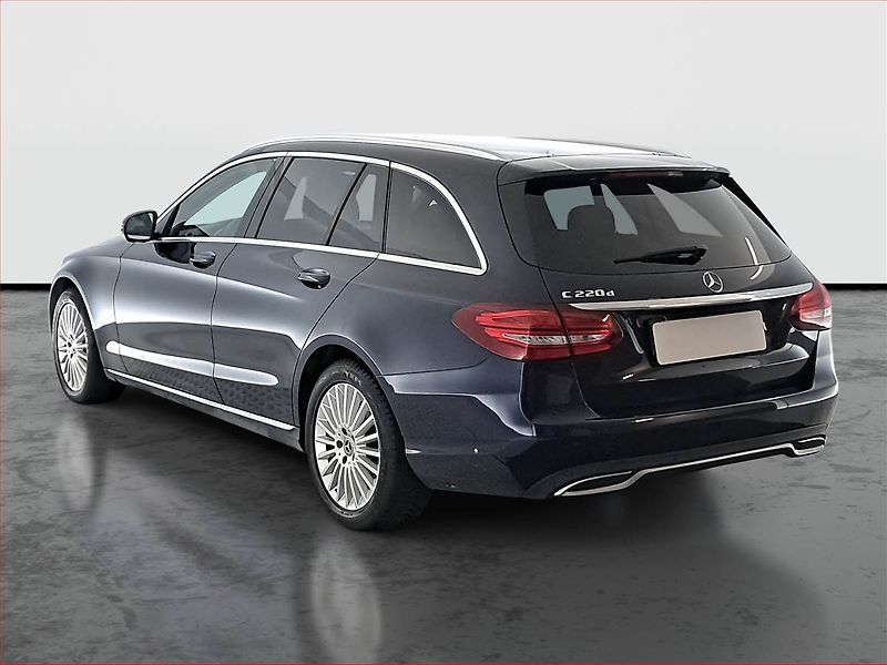 Mercedes-Benz Třídy C (2017) C 220 d BlueEff., Kůže, Navi - fotka 4 z 17