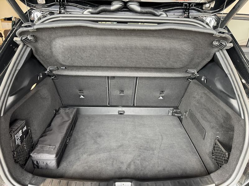 Mercedes-Benz GLA (2025) 200 d 4M/AMG/360/ESP/DISTRONIC - fotka 14 z 20