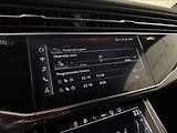 Audi Q8 3,0 TDi  Competition Plus LED - náhled 38