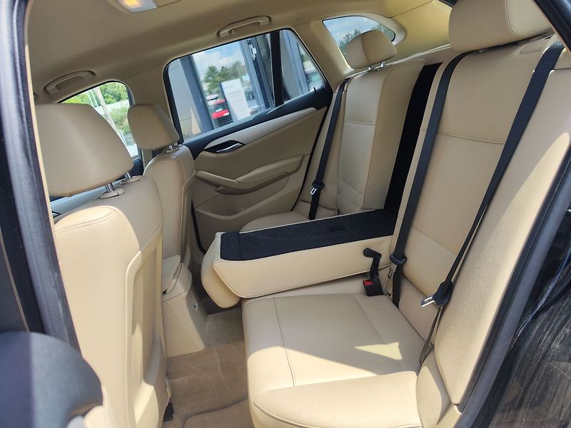 BMW X1 2.0i/135kW xDrive - fotka 10 z 24