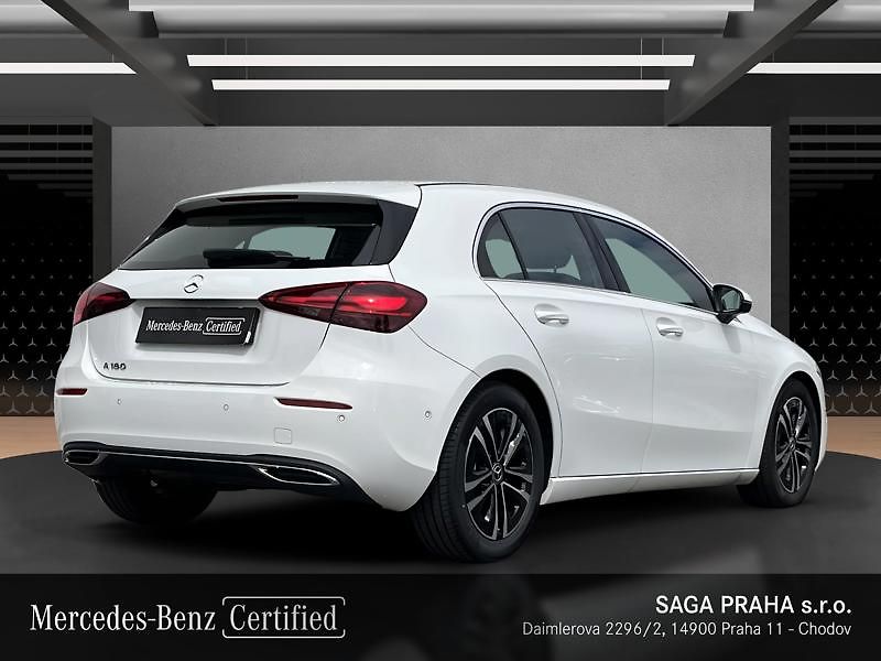 Mercedes-Benz Třídy A A-Třída 180 Progressive Editio - fotka 4 z 20