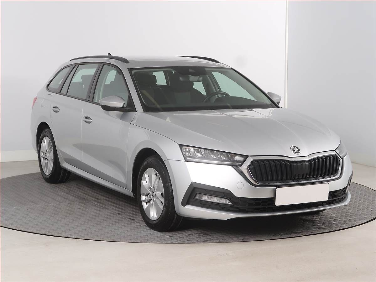 Škoda Octavia Ambition 2.0 TDI, ČR,1.maj