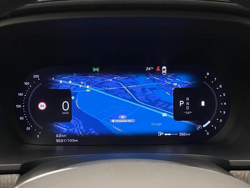 Volvo V90 CC B6 AWD BRIGHT PLUS AUT CZ - fotka 38 z 63