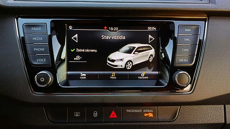Škoda Fabia combi TSI 70kW-NAVIGACE-TZ-DPH - fotka 47 z 50