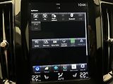 Volvo XC60 D4 AWD MOMENTUM AUT CZ - náhled 29