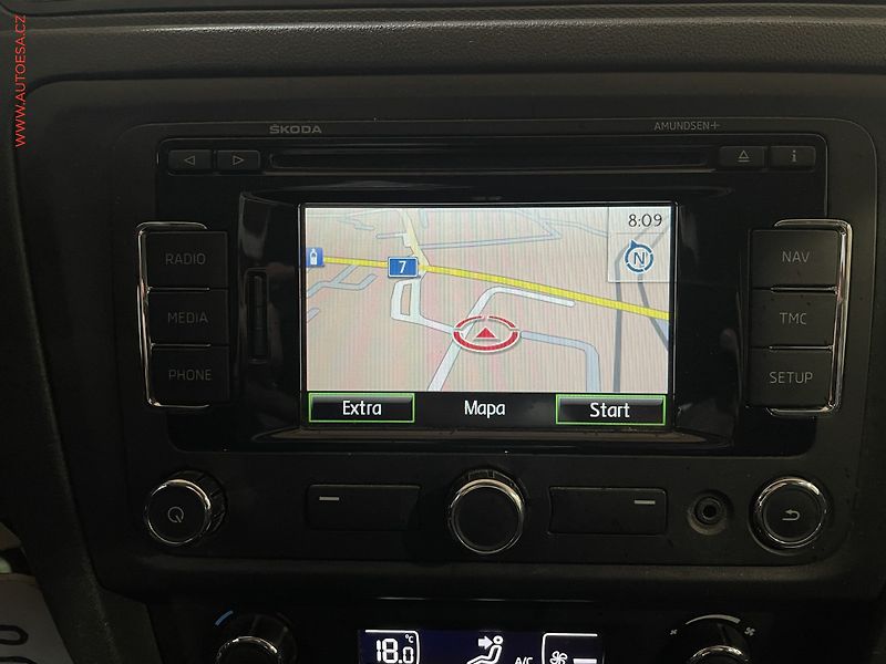 Škoda Rapid (2013) 1.2 TSi, ČR, Ambition, navi - fotka 14 z 15
