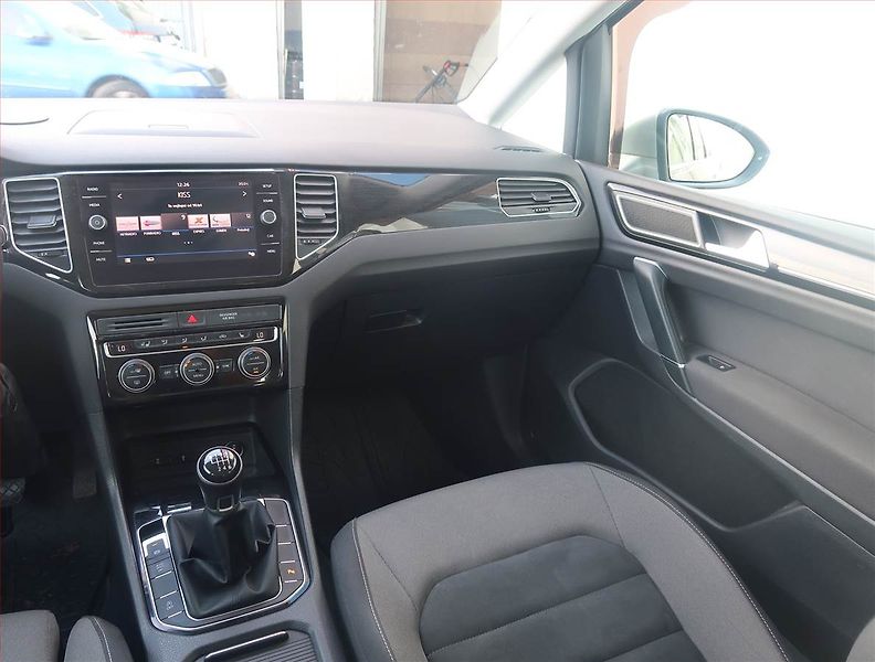 Volkswagen Golf Sportsvan (2018) 1.5 TSI, Kůže, Tempomat - fotka 8 z 14