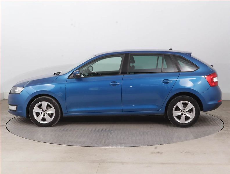Škoda Rapid (2015) Spaceback 1.2 TSI - fotka 3 z 14