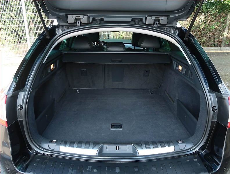 Peugeot 508 (2014) Allure 2.0 HDi, Navi, Tempomat - fotka 14 z 23