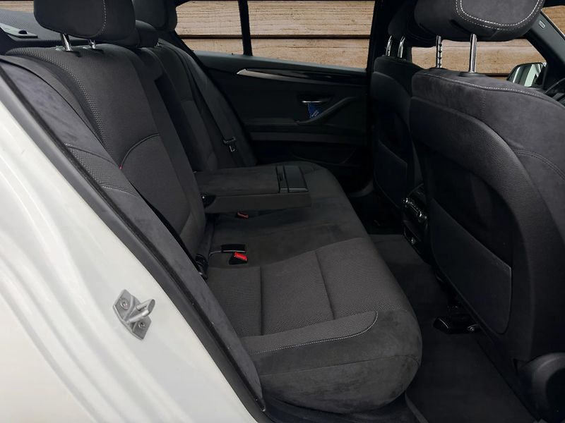BMW Řada 5 (2016) +530xd+ČR+DPH+ - fotka 10 z 20