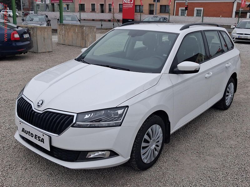 Škoda Fabia (2021) 1.0 TSi, 1.maj,ČR, Style - fotka 3 z 20