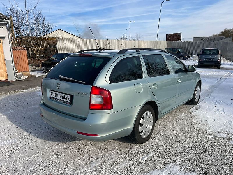 Škoda Octavia 1.4 TSi - fotka 12 z 14