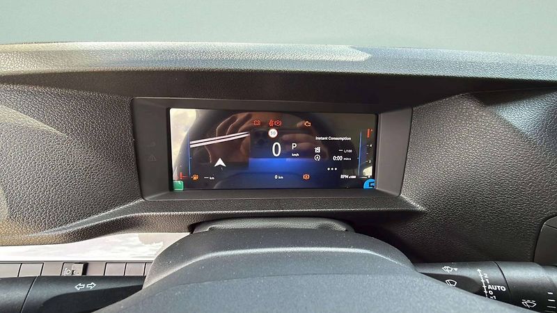 Opel Vivaro (2026) L2 (L) Combi 2.2 CDTi 180k AT8 - fotka 18 z 25