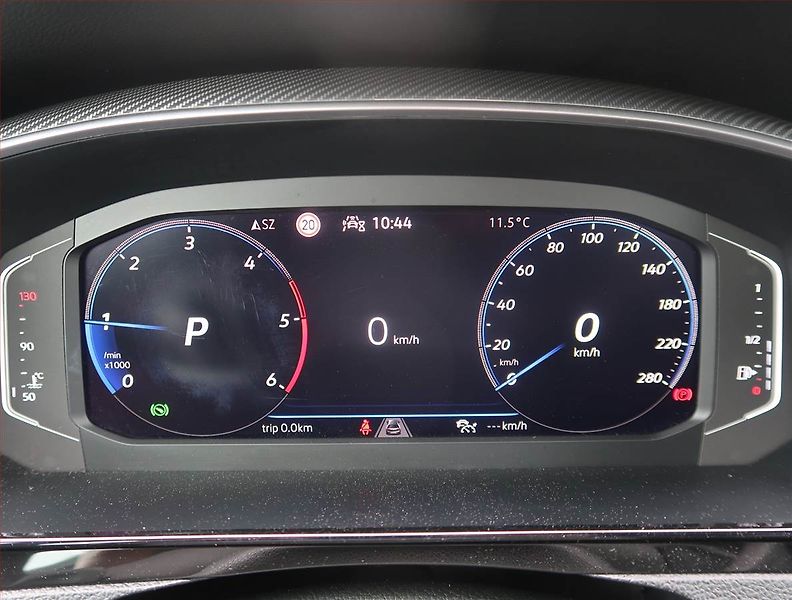 Volkswagen Arteon (2022) R-line 2.0 TDI - fotka 11 z 25