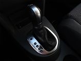 Volkswagen Touran (2014) Highline 2.0 TDI, Automat - náhled 13