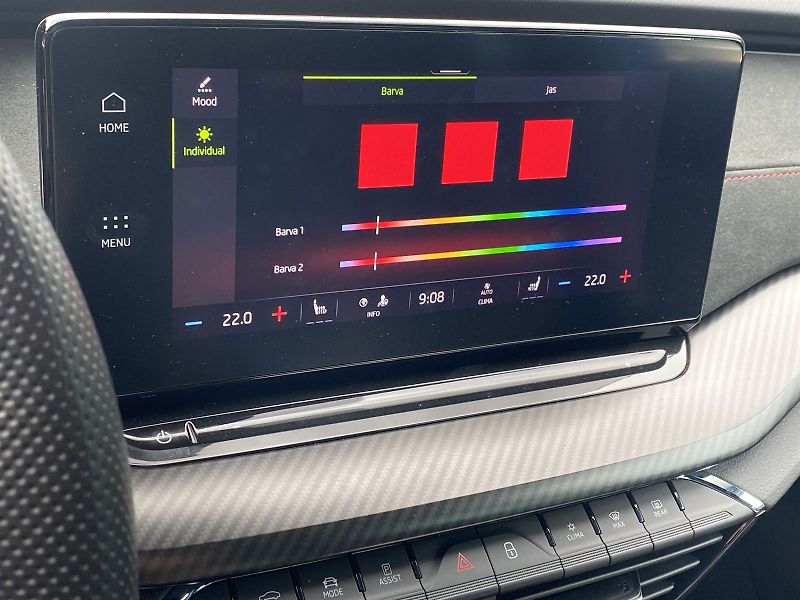 Škoda Octavia (2023) 2.0 TDI 4x4 DSG RS - fotka 19 z 44