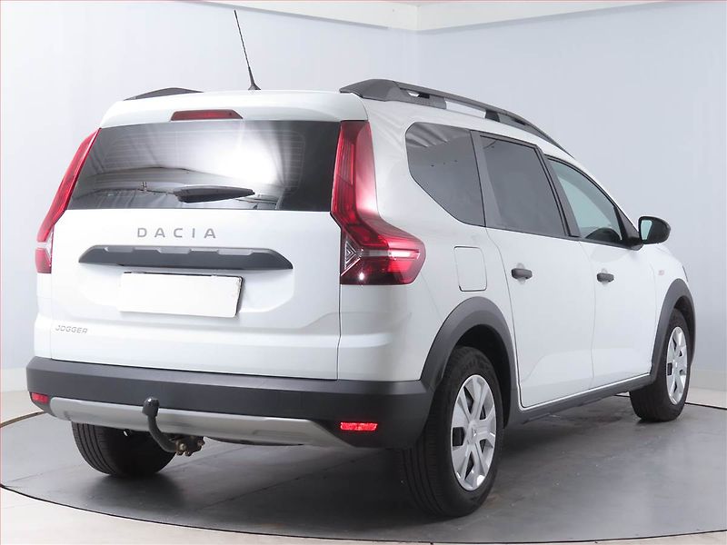Dacia Jogger (2022) 1.0 TCe, LPG, ČR,1.maj - fotka 5 z 15