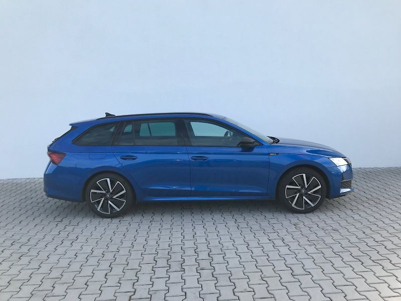 Škoda Octavia (2025) COMBI SPORTLINE 2,0 TDI 110 KW - fotka 6 z 28