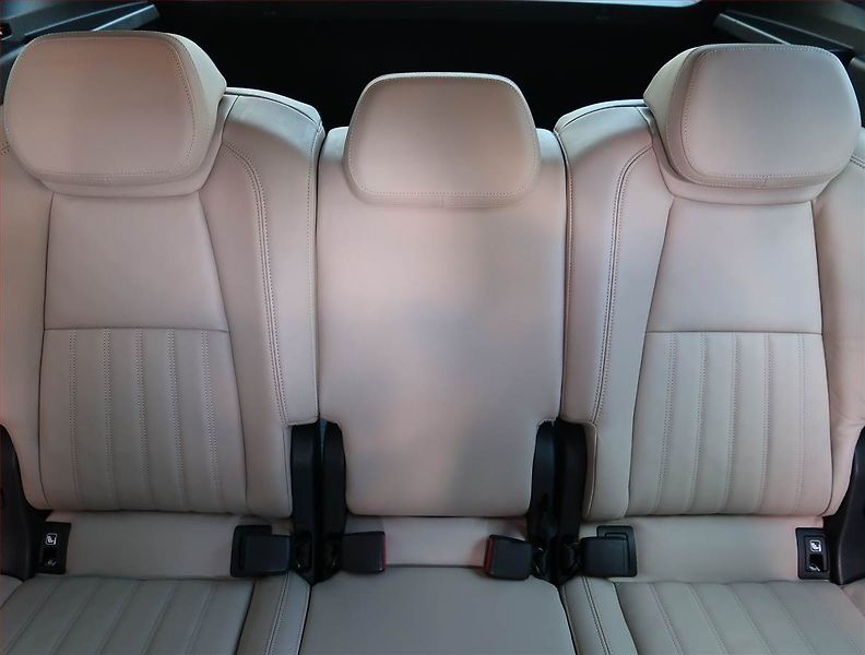 Škoda Karoq (2017) Style Plus 1.5 TSI - fotka 10 z 26