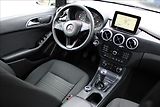 Mercedes-Benz Třídy B 180d NAVI, serviska,MANUAL - náhled 35