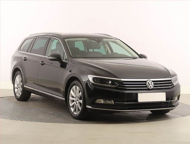 Volkswagen Passat (2016) 2.0 TDI, Automat, Serv.kniha - fotka 1 z 22