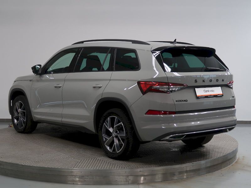 Škoda Kodiaq (2022) SPORTLINE 2.0TDI 147KW 4x4 DSG - fotka 7 z 38