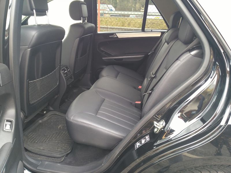 Mercedes-Benz Třídy M ML 280 CDI /140 kW/ - fotka 8 z 38