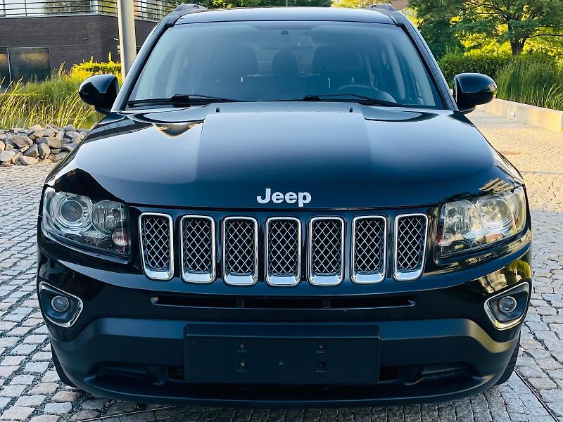 Jeep Compass 2.4i 4x4 AUT KAMERA TAŽNÉ - fotka 5 z 47