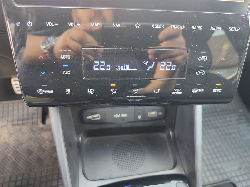 Hyundai Tucson 1.6 T-GDi/110kW N-Line - fotka 23 z 37