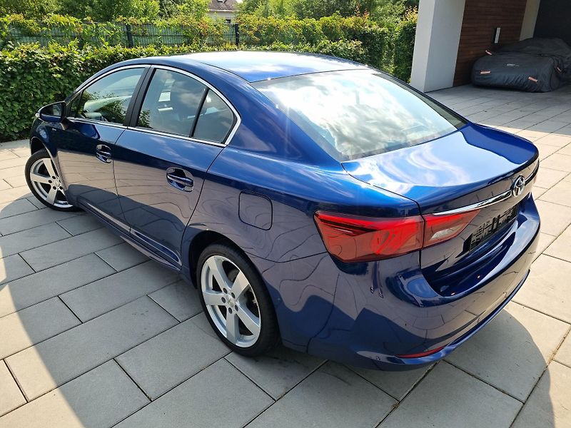 Toyota Avensis (2016) 1.8 COMFORT,KAMERA,ALU - fotka 8 z 42