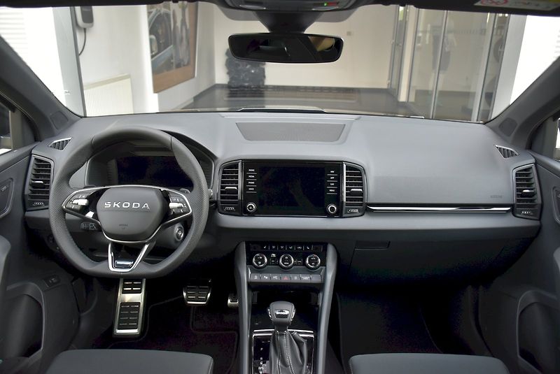 Škoda Karoq (2026) Sportline 1,5 TSI 110 kW 7° au - fotka 5 z 39