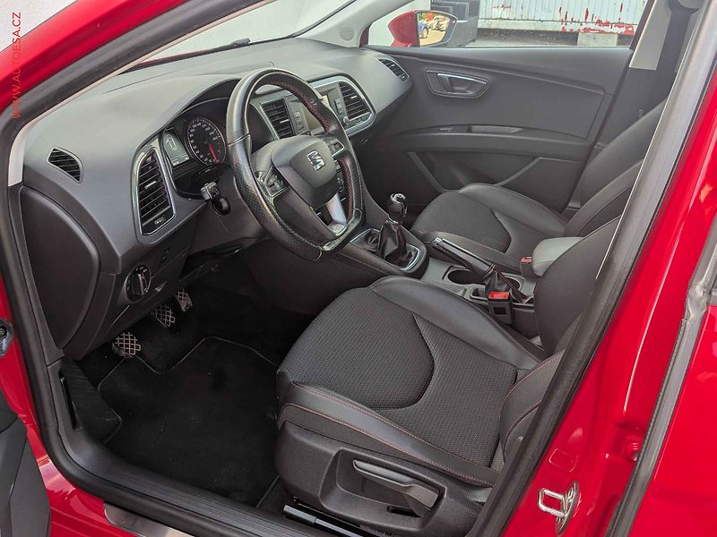 Seat Leon (2015) 1.4 TSi, ČR, AC, tempo - fotka 9 z 16