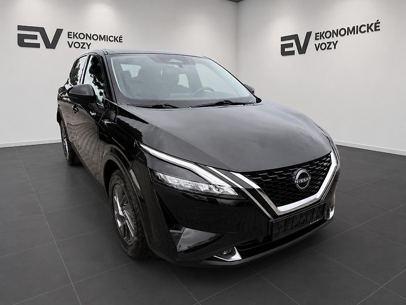 Nissan Qashqai (2022) 1.3 MHEV,140PS,ZÁRUKA - fotka 2 z 37