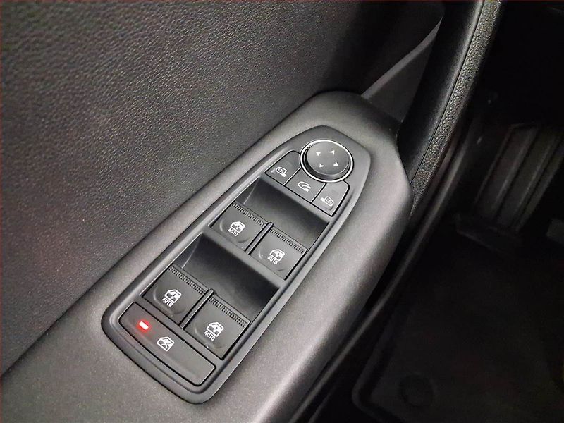 Mitsubishi ASX (2024) Invite 1.3 T - fotka 17 z 18