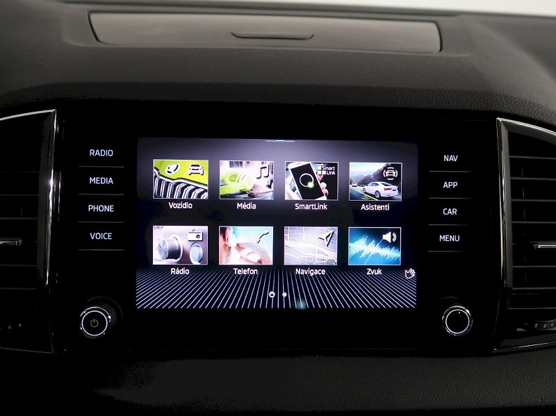 Škoda Karoq (2022) STYLE 2.0TDI 110KW - fotka 20 z 37