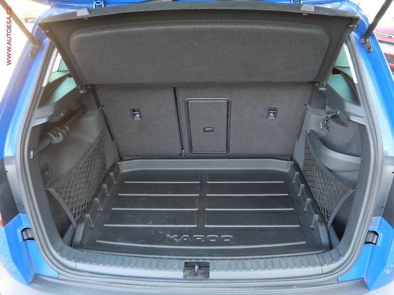 Škoda Karoq (2019) 2.0 TDi, 1.maj,ČR, Style, TZ - fotka 7 z 29