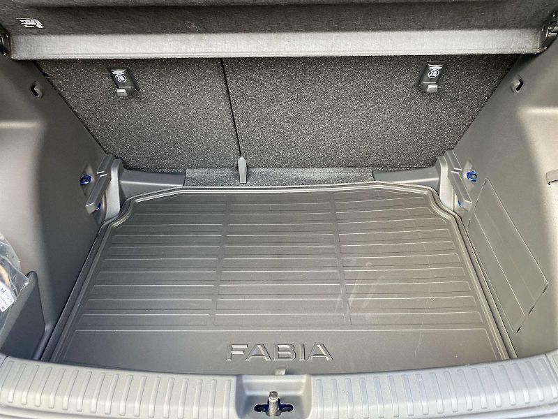 Škoda Fabia (2024) 1.0 TSI 85kW Top Selection - fotka 27 z 32