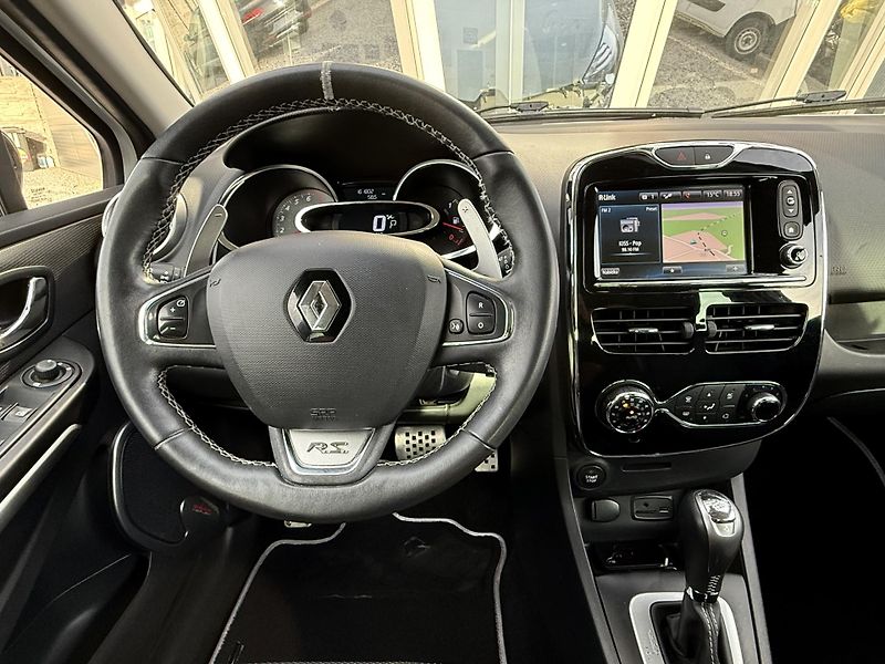 Renault Clio RS 200 GP Automat REZERVACE - fotka 29 z 42