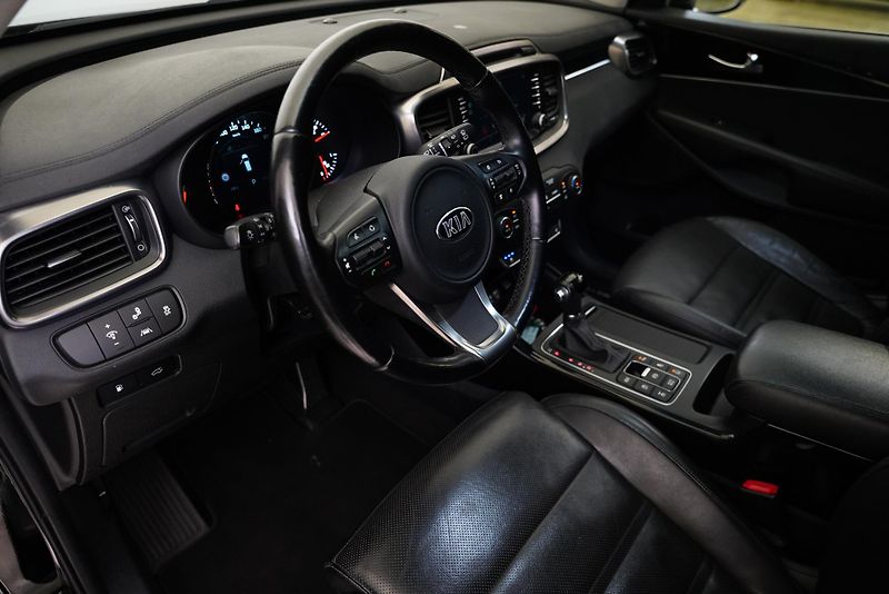 Kia Sorento - fotka 14 z 29