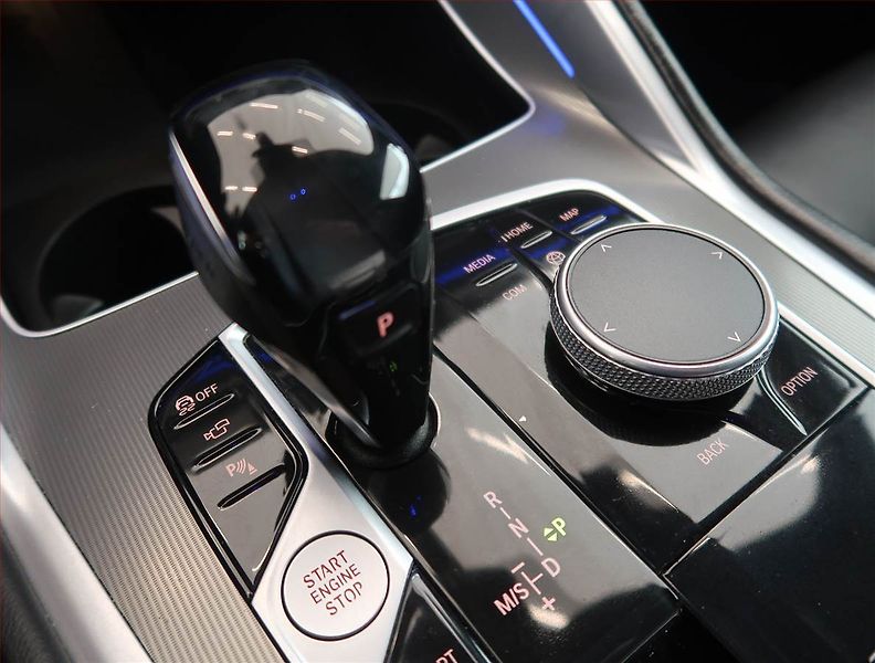 BMW X6 (2021) xDrive40d - fotka 13 z 15