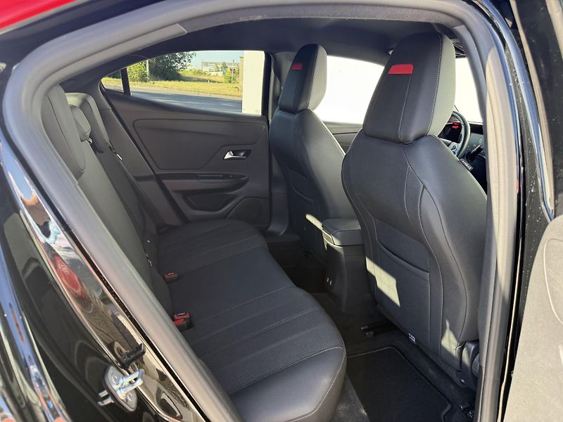 Opel Mokka (2023) GS-line ser.knížka záruka - fotka 11 z 36