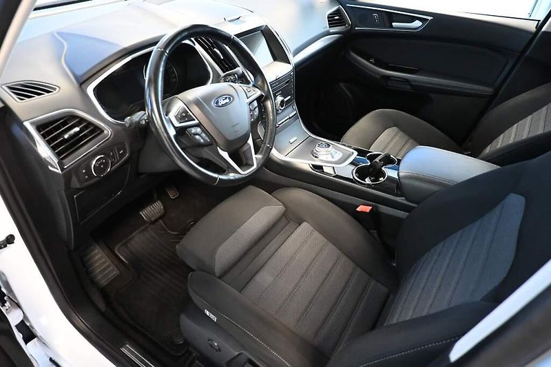 Ford S-MAX (2020) 2.0 140KW LED SONY ACC Tažné 8 - fotka 11 z 37