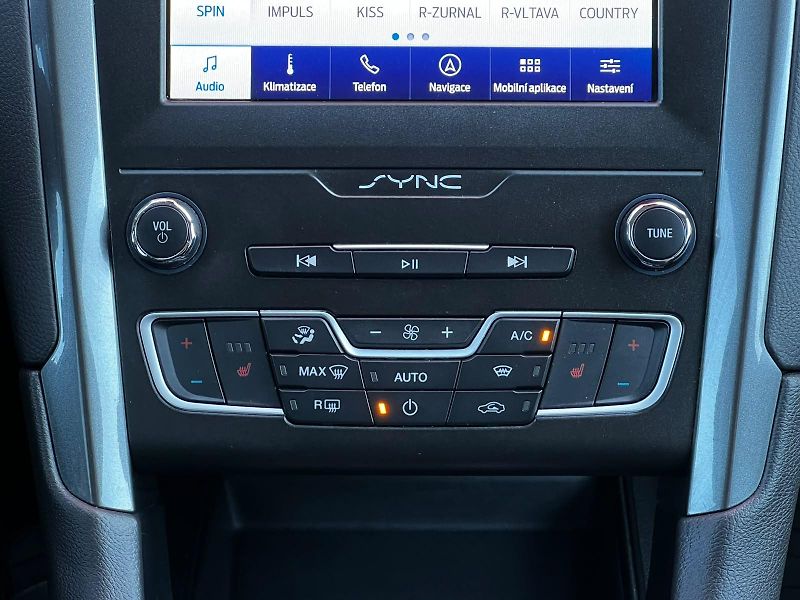 Ford Mondeo 2.0Ecoblue 110kW Business  - fotka 17 z 23