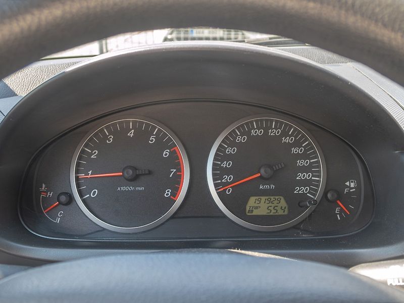 Mazda 2 (2005) 1.25i 55KW – KLIMA - fotka 17 z 30