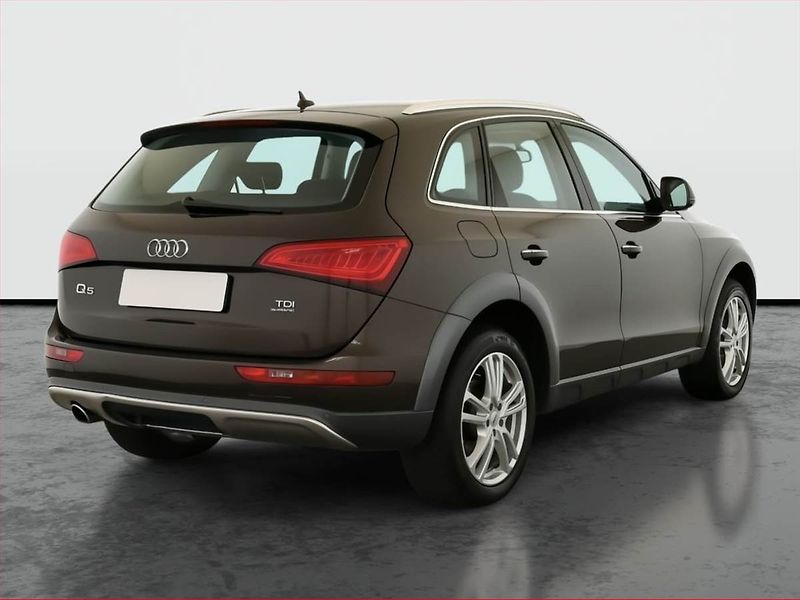 Audi Q5 (2016) 2.0 TDI, 4X4, Automat - fotka 5 z 21