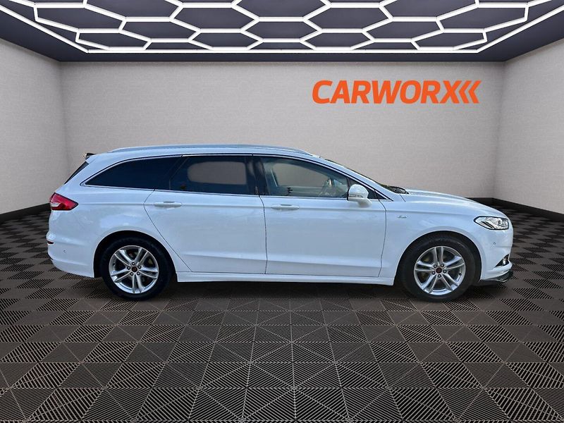 Ford Mondeo (2018) 1.5EcoBoost 121kw ST-Line - fotka 8 z 25