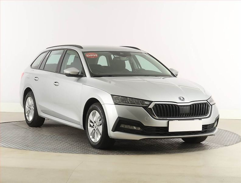 Škoda Octavia (2023) Ambition 2.0 TDI, ČR,1.maj - fotografie inzerátu