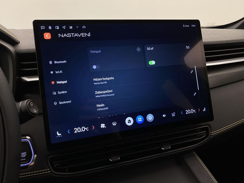 Lynk & Co 01 (2025) CORE PHEV AUT CZ 1.maj - fotka 66 z 92