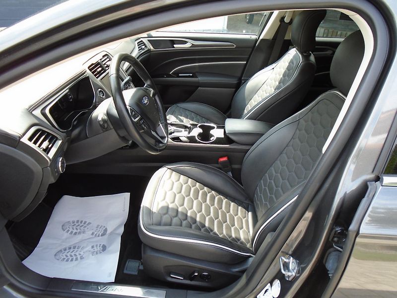 Ford Mondeo 2.0EcoBlue 140kW 8AT Vignale  - fotka 15 z 45