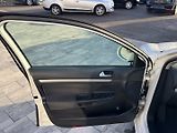 Volkswagen Golf (2013) Comfortline 1.2 TSI 77kW - náhled 9